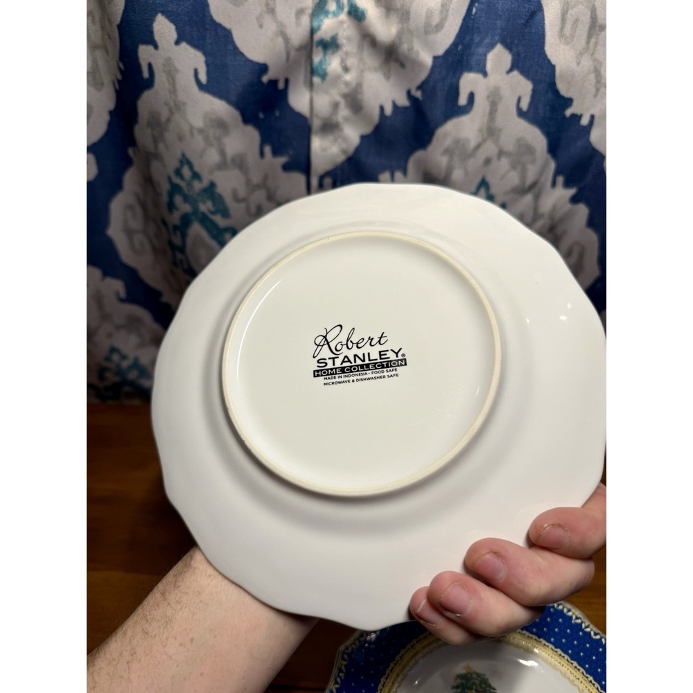 VTG Robert Stanley Home Collection Blue 2PC Christmas Nutcrackers Plates 8.8 in - Picture 12 of 12